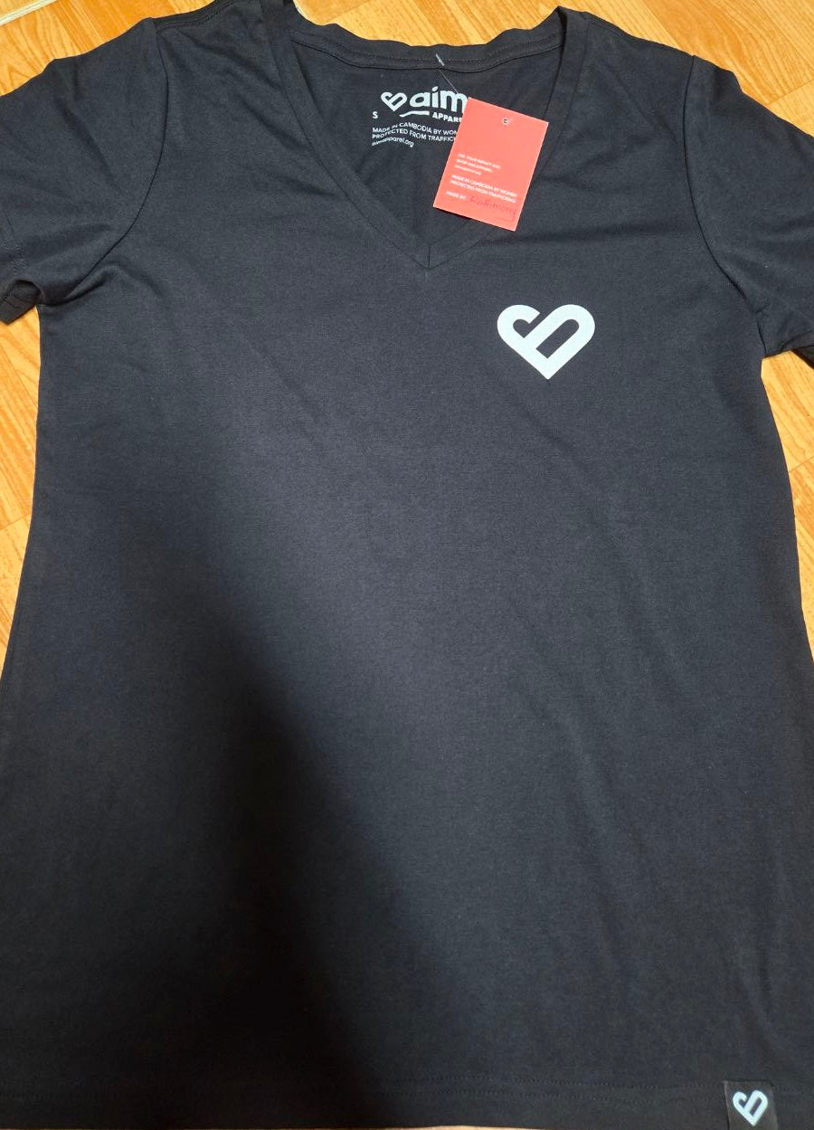 AIM Heart - Women's V-Neck (BLACK)